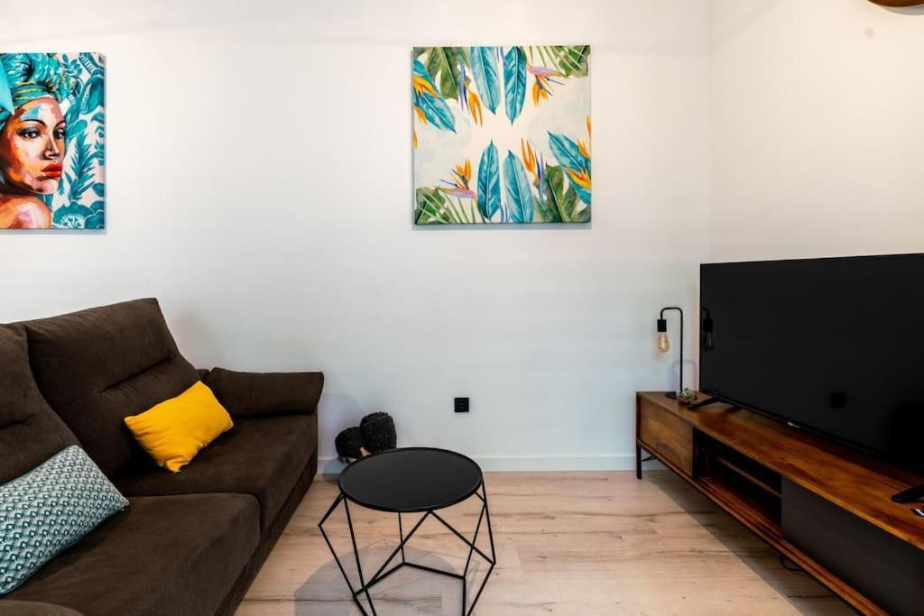 Gb Apartamento Corazon De Sevilla Goyeneta St Luaran gambar
