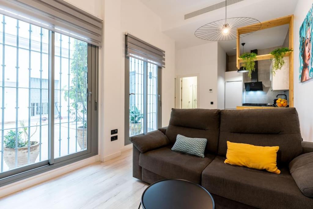 Gb Apartamento Corazon De Sevilla Goyeneta St Luaran gambar