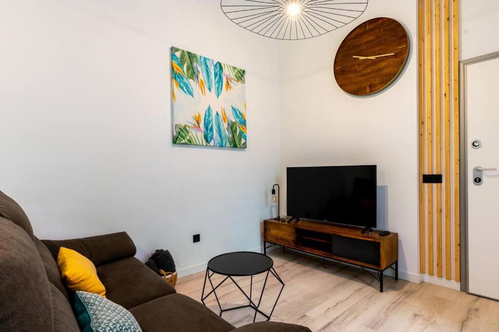 Gb Apartamento Corazon De Sevilla Goyeneta St Luaran gambar