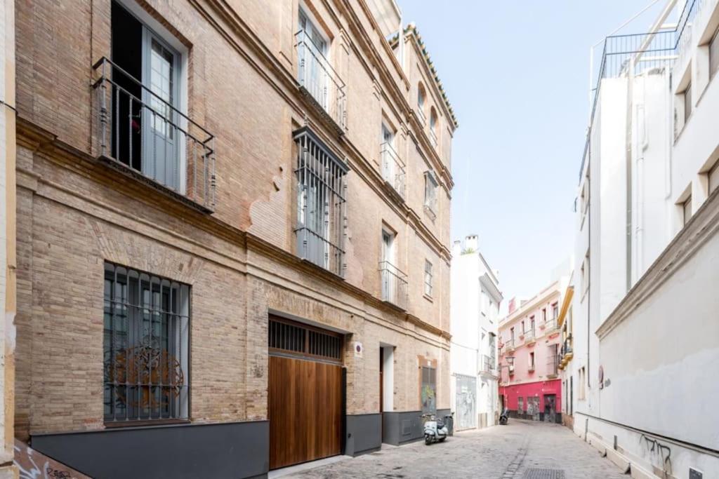 Gb Apartamento Corazon De Sevilla Goyeneta St Luaran gambar